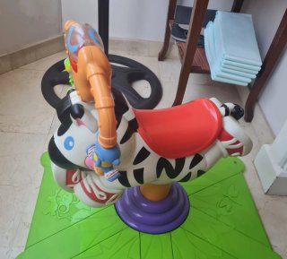 Caballito Fisher-Price para bebé