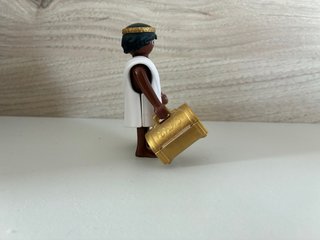 Playmobil Sirviente Africano con Cofre Dorado
