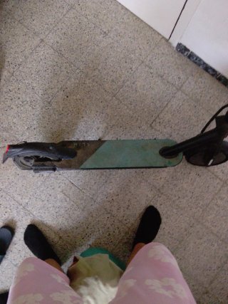 Patinete Eléctrico Olsson Slim con Cargador