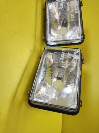FAROS DELANTEROS SAVA (ADAPTABLES SEAT 124)
