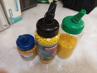 Bolas para pistola de airsoft (varios envases)