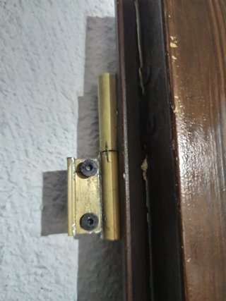 Puerta exterior aluminio blindada
