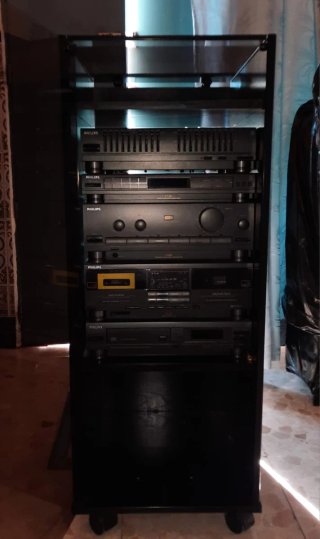 Equipo HI-FI Vintage Philips con Mueble