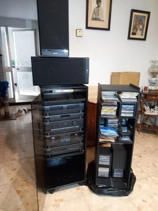 Equipo HI-FI Vintage Philips con Mueble