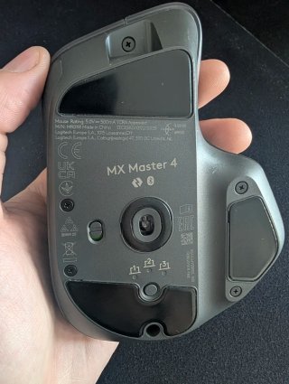 Logitech MX Master 4