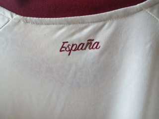 Camiseta Adidas España Oro y Blanco