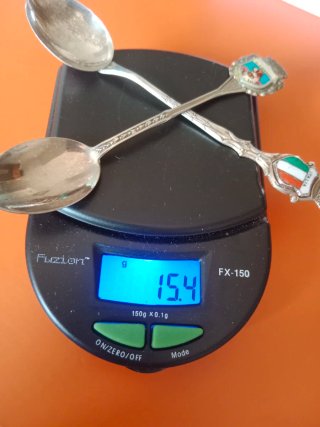 Lote 2 Cucharitas Plata Italia y S. Bernardo 800