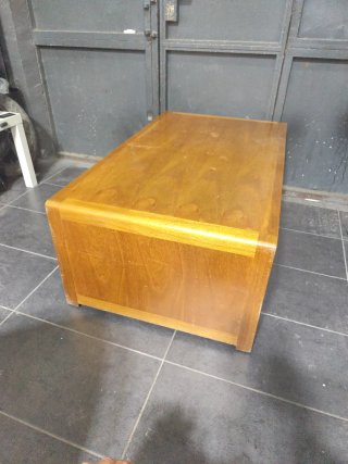 Mesa de centro de madera