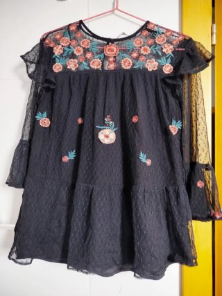 Blusa Zara bordada flores M
