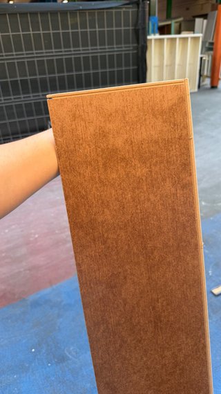 Suelo de madera gris 28mtr2
