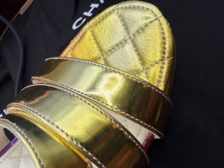 Chanel Sandali Oro Rosa