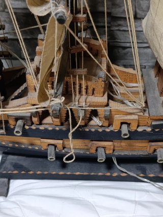 Maqueta barco de madera