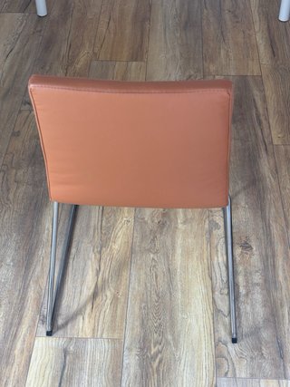 Silla Ikea Cuero Marrón y Metal