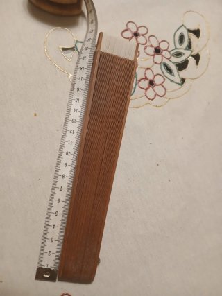 Abanico de Palo Santo calado