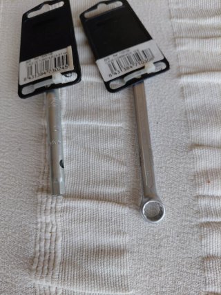 Llave fija y de tubo