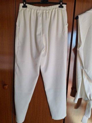 Conjunto pantalón y chaleco blanco mujer