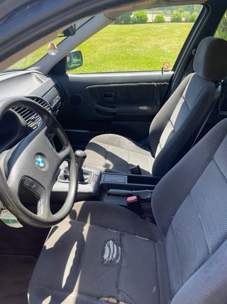 BMW 318i E36