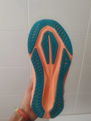 Zapatillas Asics Novablast 5 Naranja/Turquesa