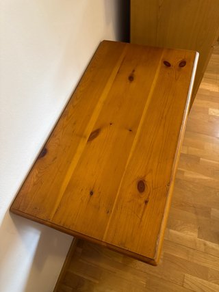 Mueble bar de madera