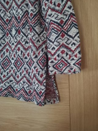 Jersey Stradivarius estampado geométrico