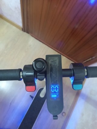 Patinete Eléctrico Adulto con Luces LED
