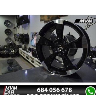 Llantas 18 Look Audi RS3 Black AU006