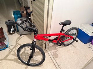 Bicicleta BMX Roja