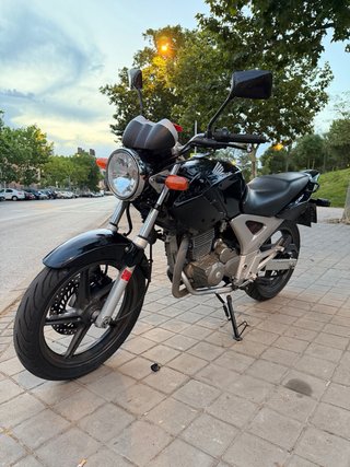 Honda CBF 250 2007 Negra/Plata
