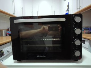 Horno eléctrico negro Mandine