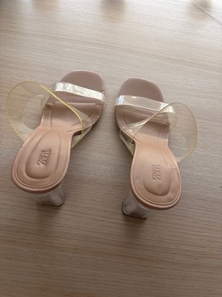 Tacones Zara Beige Transparentes
