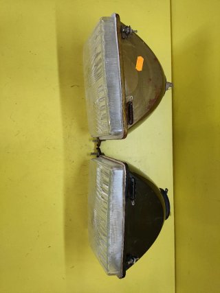 FAROS DELANTEROS SAVA (ADAPTABLES SEAT 124)