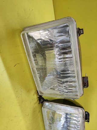 FAROS DELANTEROS SAVA (ADAPTABLES SEAT 124)