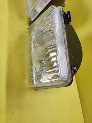 FAROS DELANTEROS SAVA (ADAPTABLES SEAT 124)