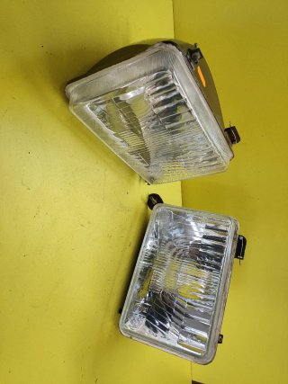 FAROS DELANTEROS SAVA (ADAPTABLES SEAT 124)