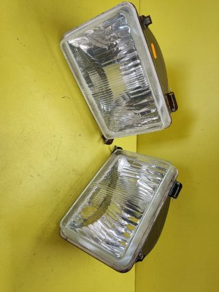 FAROS DELANTEROS SAVA (ADAPTABLES SEAT 124)