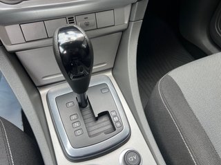 Ford Focus 5P 2008 1.6i 100CV ¡AUTOMATICO! 52.000!