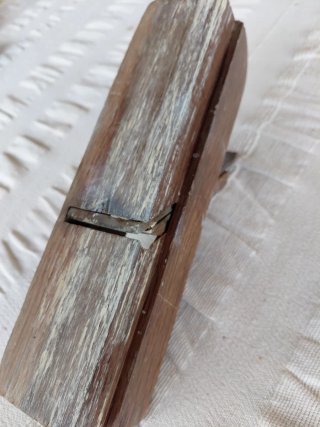Cepilladora de madera antigua