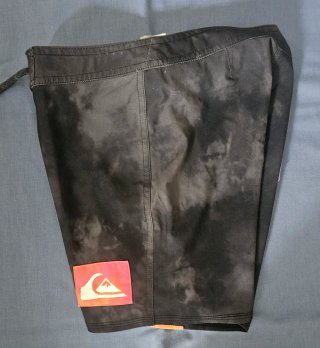 Bañador Quiksilver Negro y Naranja