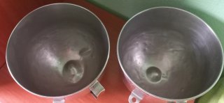 2 ciotole KitchenAid in metallo argentato