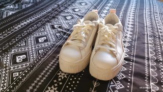 Zapatillas Puma Blancas y Rosas