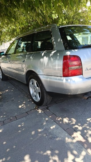 Audi A4 2,8