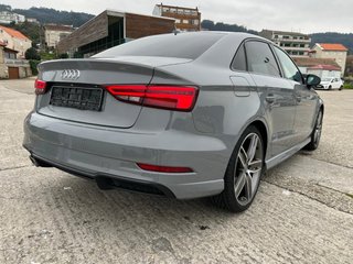 Audi A3 limusine Sportback 2.0 TDI S line- 2017