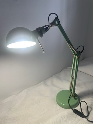 Lámpara de escritorio vintage verde