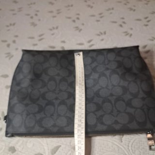 Bolso Clutch Coach Negro/Gris