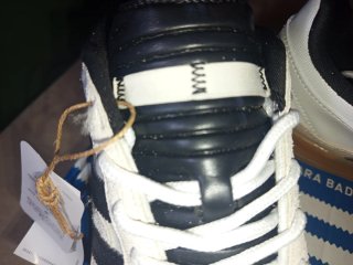 Zapatillas Adidas Blancas y Negras