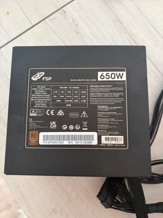 Zotac RTX 4060 Ti  8gb GDDR6 + Fuente Alimentación