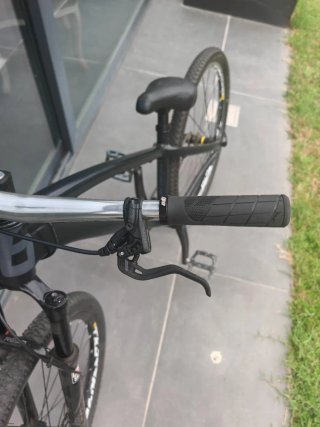 Bicicleta Dirt Jump a piezas