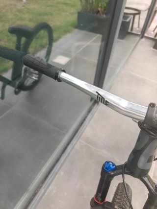 Bicicleta Dirt Jump a piezas