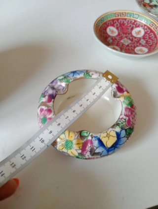 Lote de 4 piezas de porcelana de Macao