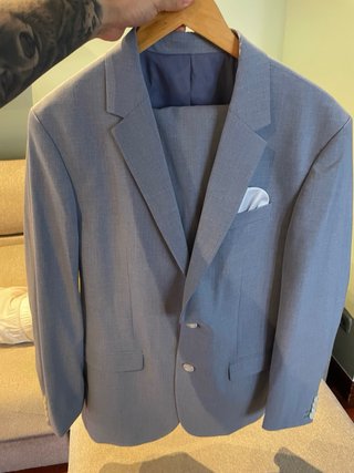 Traje de boda gris azulado